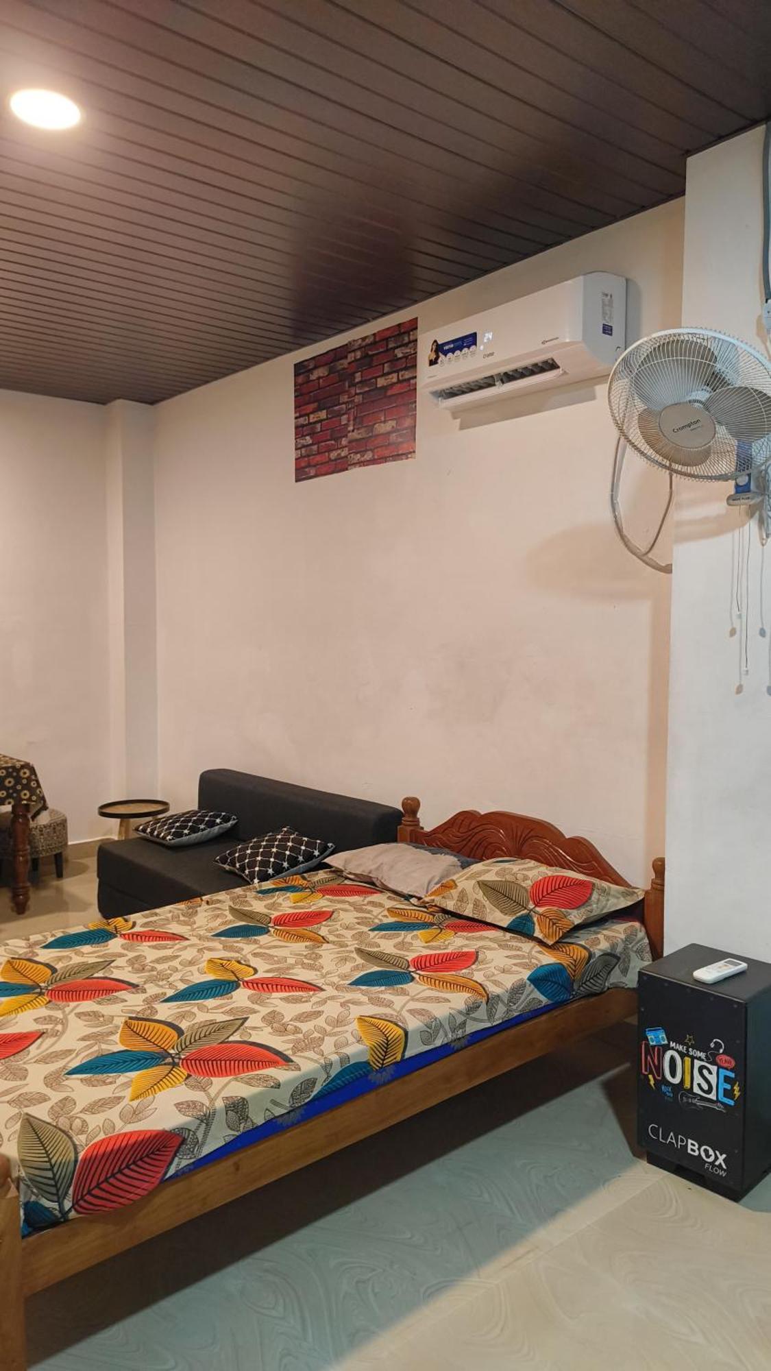 Islandstay-A Riverside Property Kollam Esterno foto